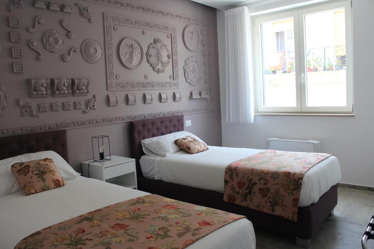 Il Cavaliere Bed And Breakfast Caserta Exterior photo
