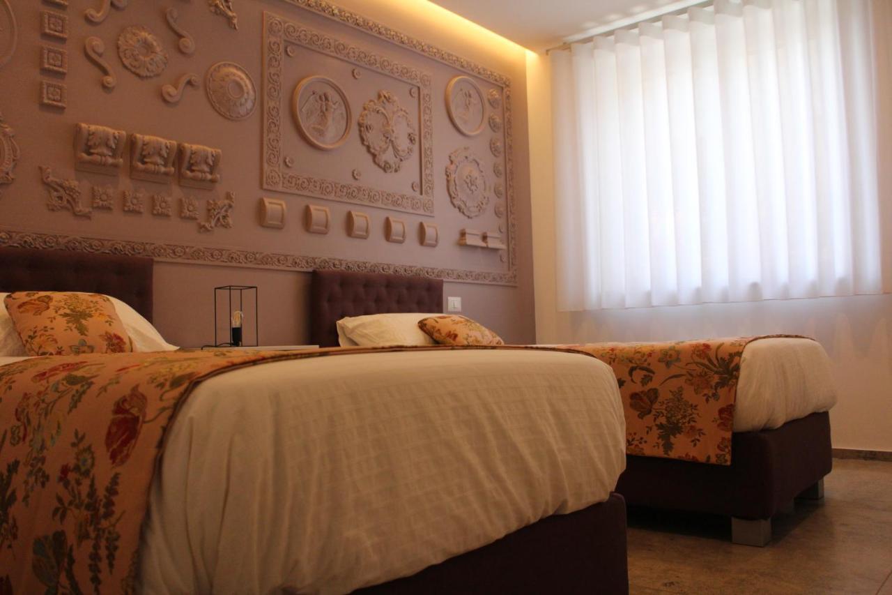 Il Cavaliere Bed And Breakfast Caserta Exterior photo