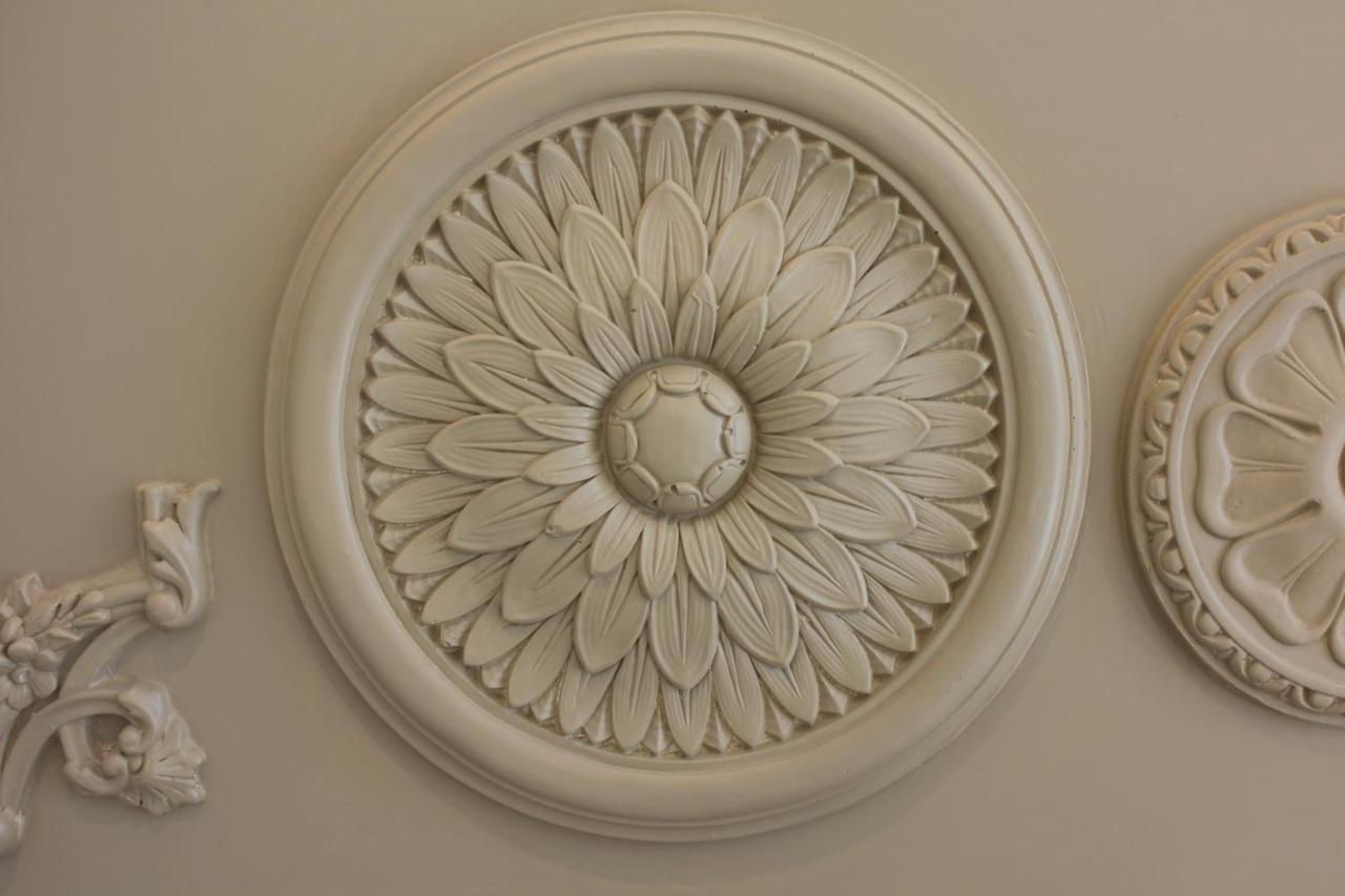 Il Cavaliere Bed And Breakfast Caserta Exterior photo
