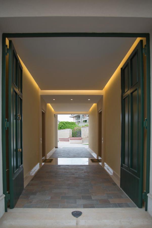 Il Cavaliere Bed And Breakfast Caserta Exterior photo