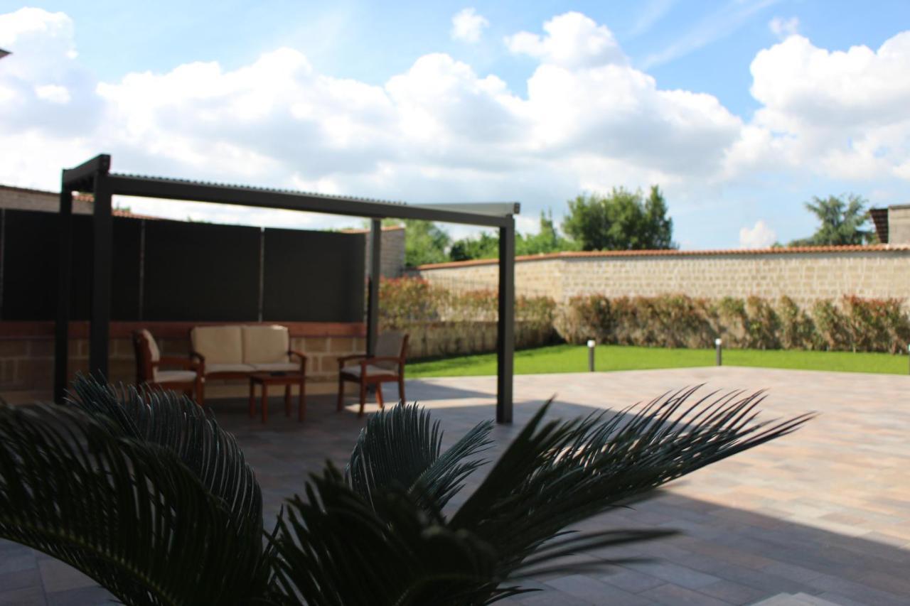 Il Cavaliere Bed And Breakfast Caserta Exterior photo